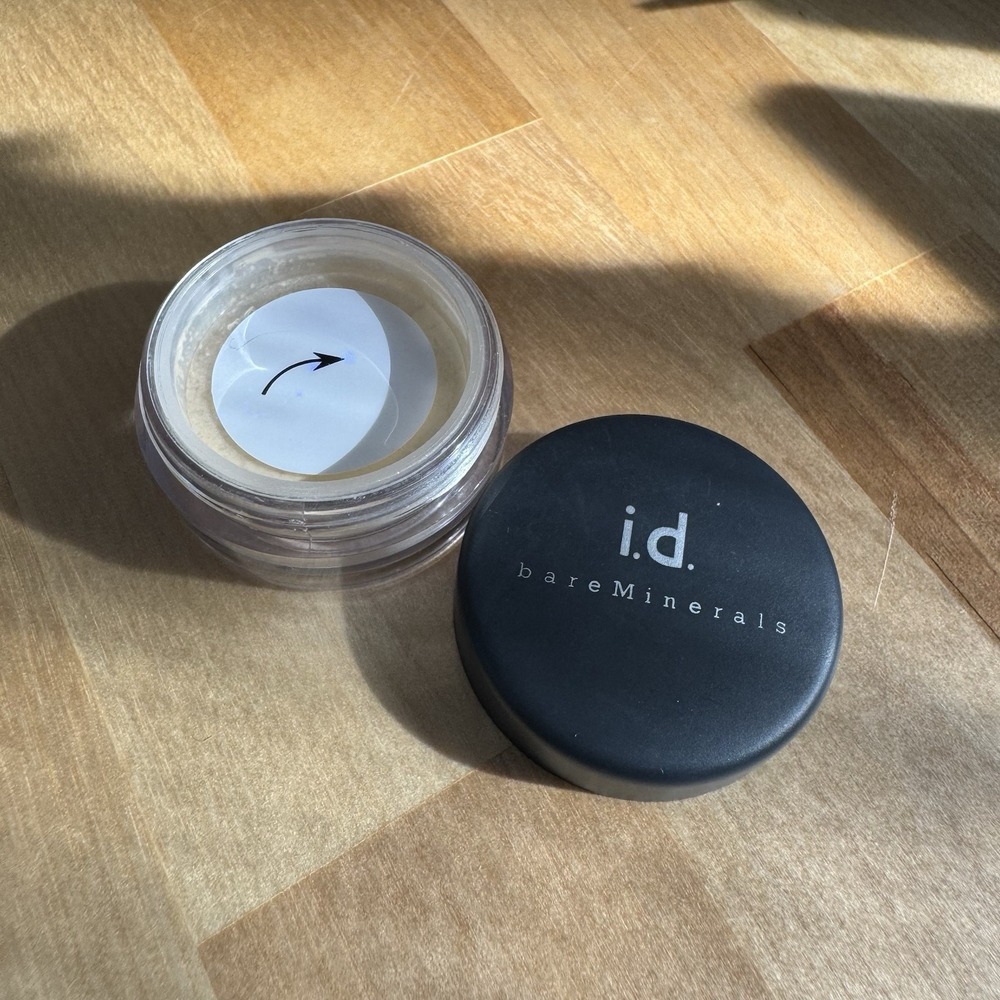 New bareMinerals Eye Color Eye Shadow Purist 45696 0.02 oz. Loose Powder - Picture 2 of 2